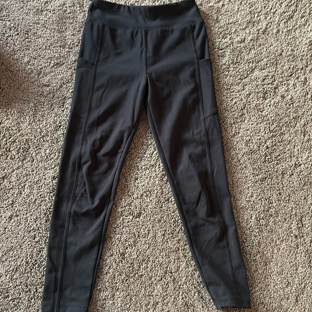 Leggings with side pockets